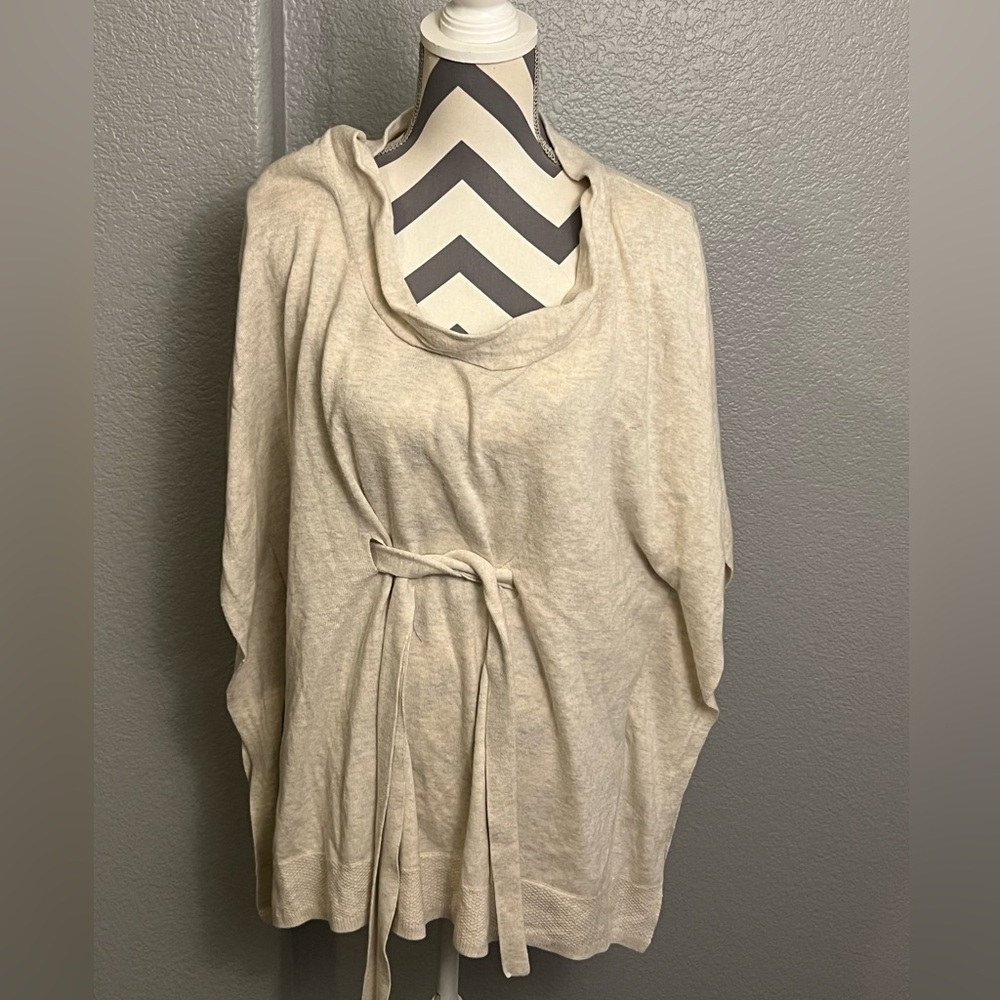 Anthropologie Sparrow belted sweater poncho size medium